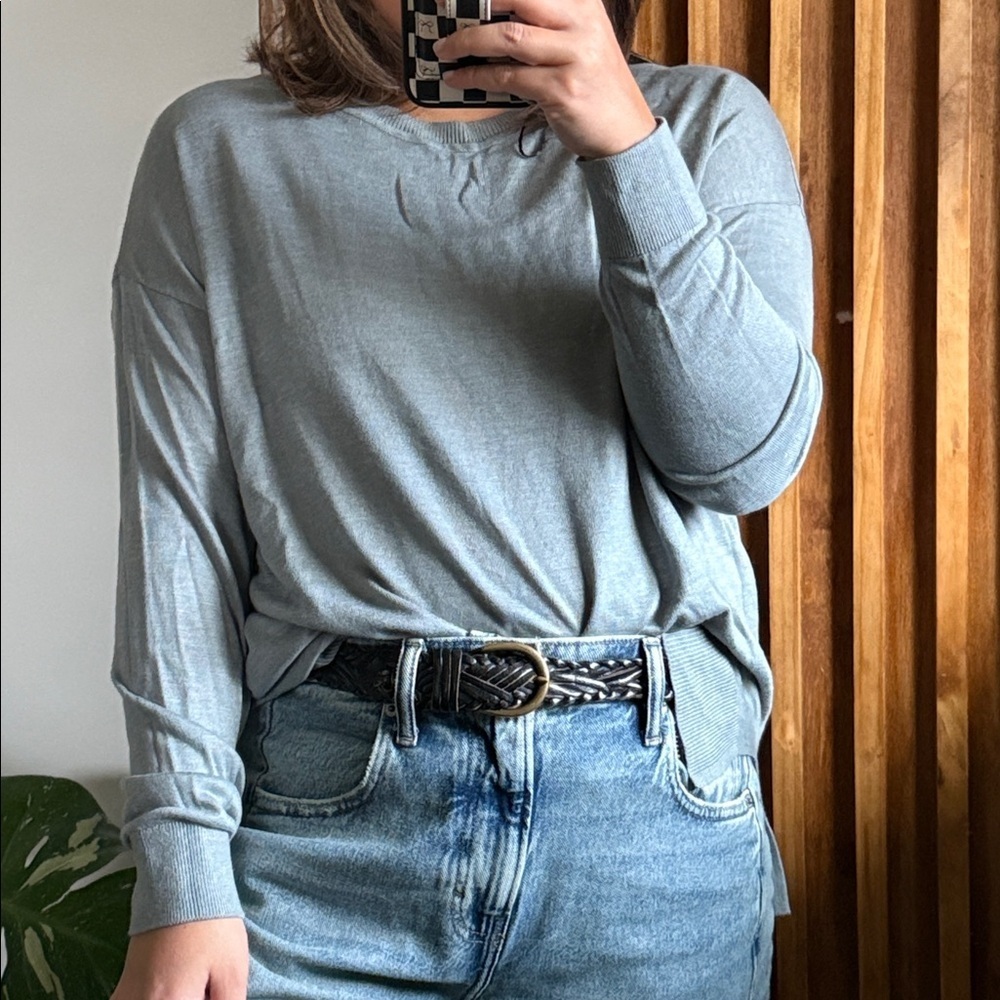 H&M Lightweight Sweater. Size‎ M